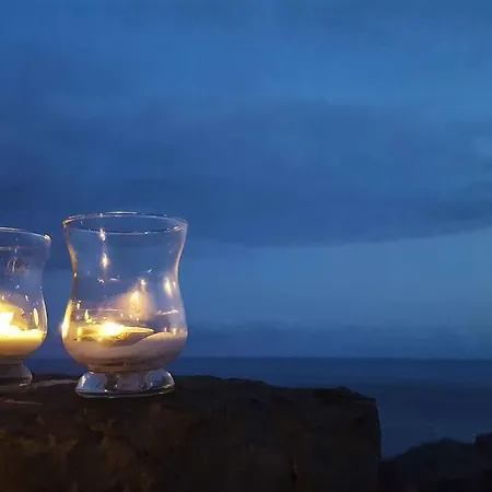 בית נופש T T House לה ספציה